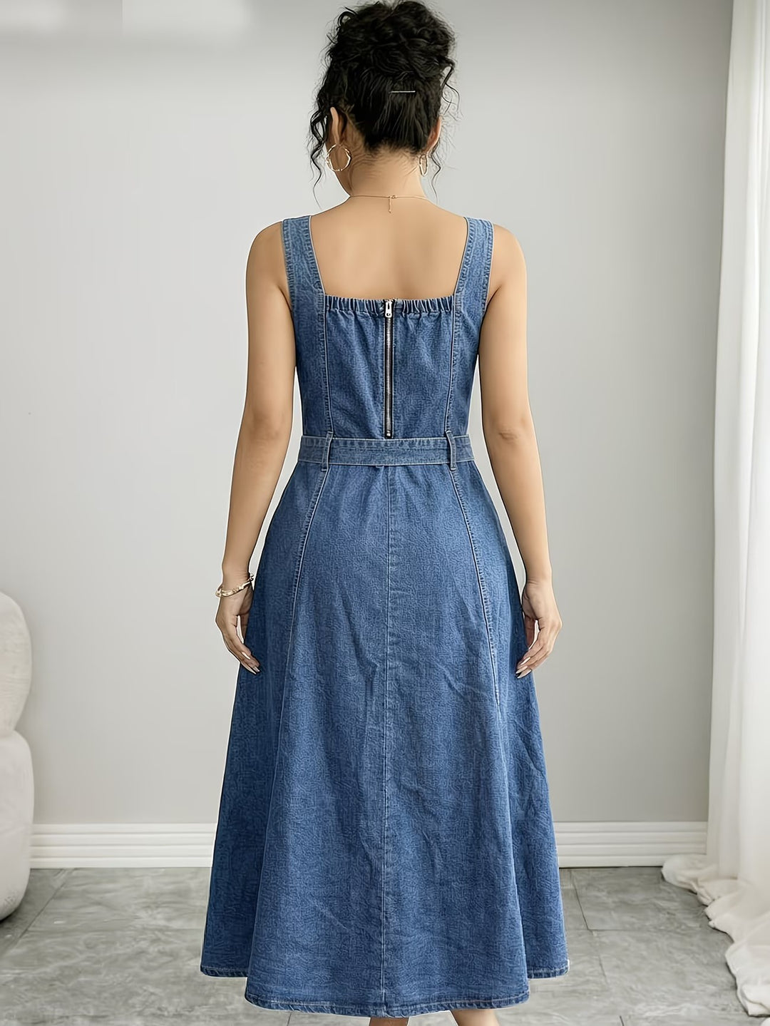 Damen-Midikleid mit Knopfleiste und Gürtel